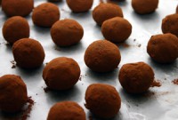Chocolate truffles with rum/10