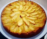 Apple cake